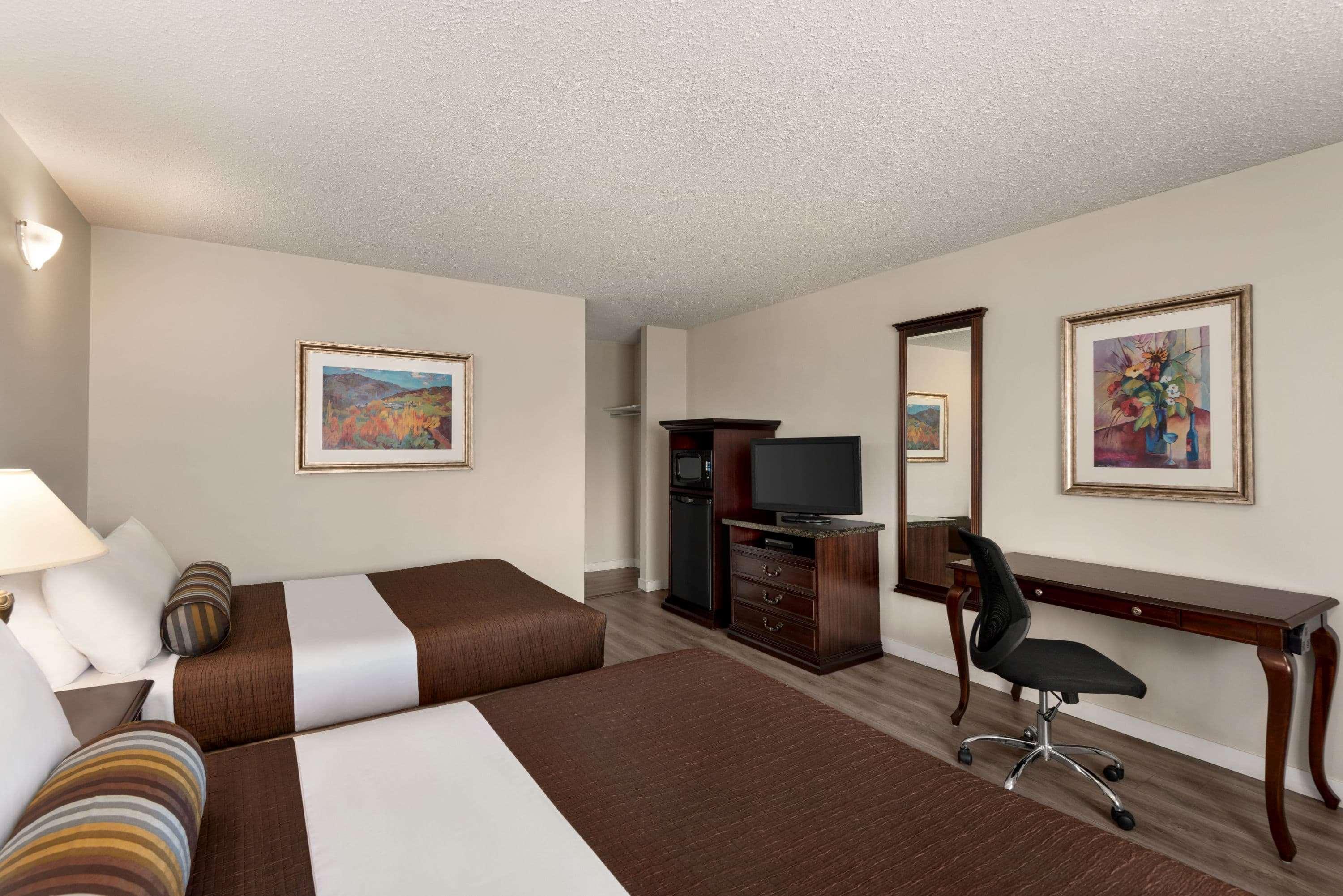 Travelodge By Wyndham Abbotsford Bakerview מראה חיצוני תמונה