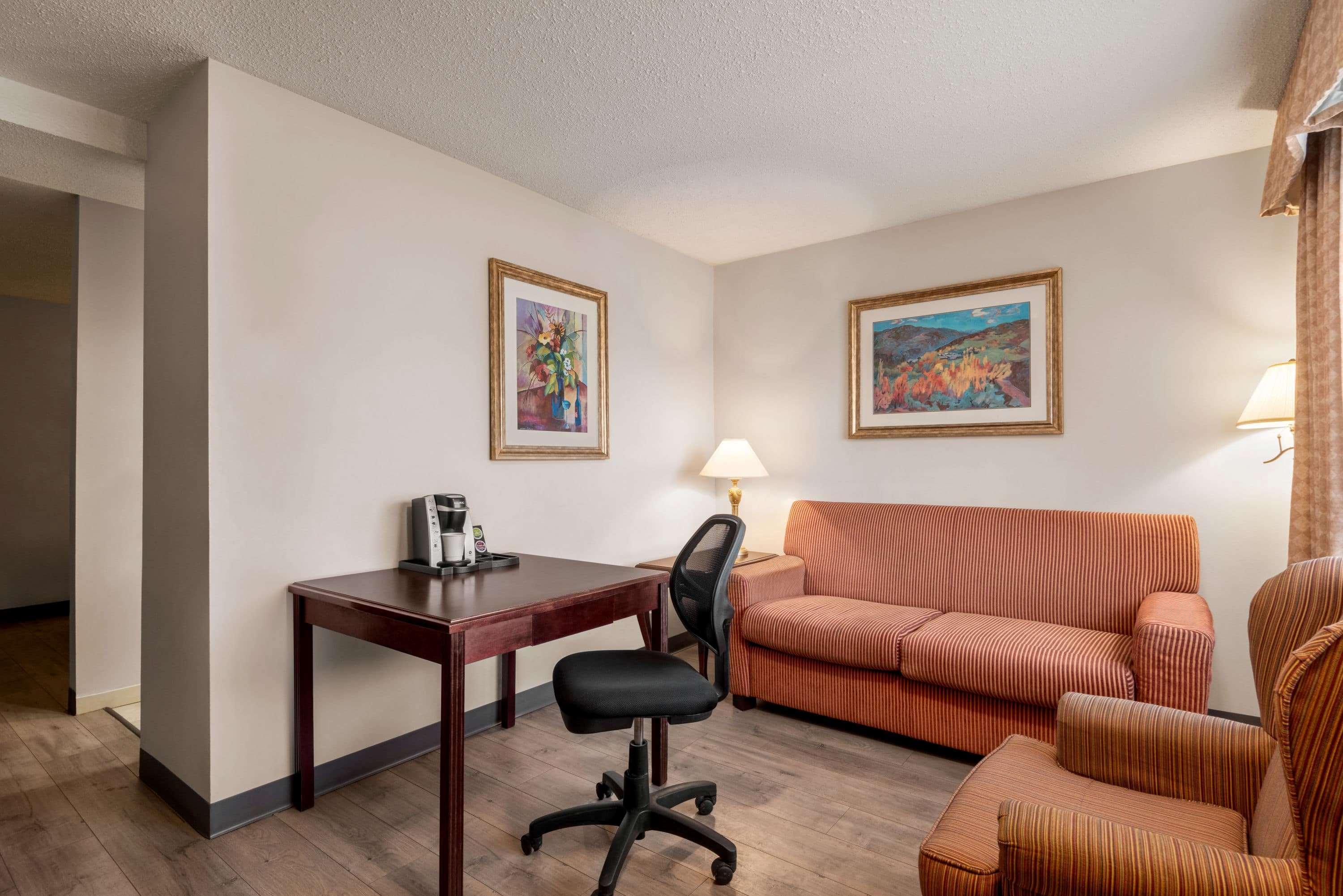 Travelodge By Wyndham Abbotsford Bakerview מראה חיצוני תמונה