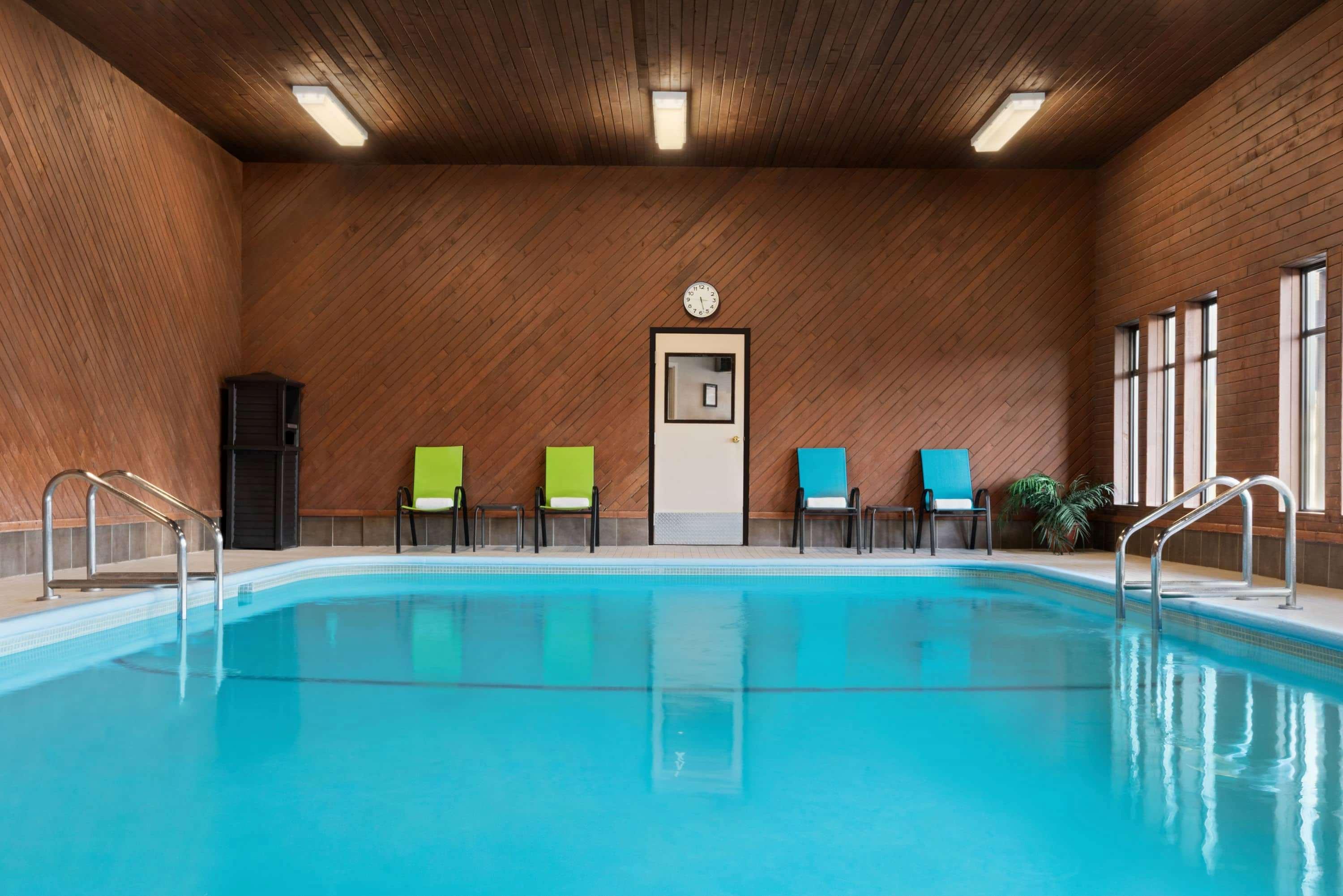 Travelodge By Wyndham Abbotsford Bakerview מראה חיצוני תמונה