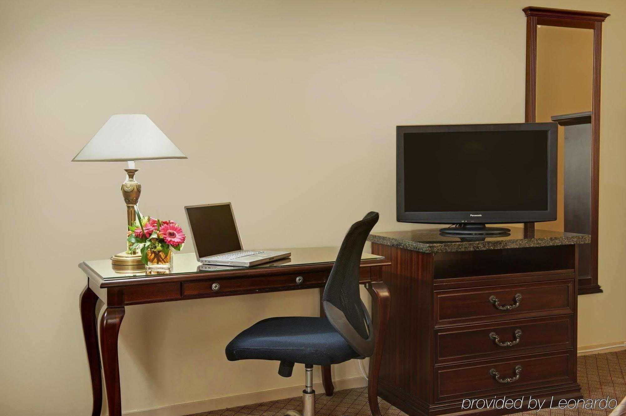 Travelodge By Wyndham Abbotsford Bakerview מראה חיצוני תמונה